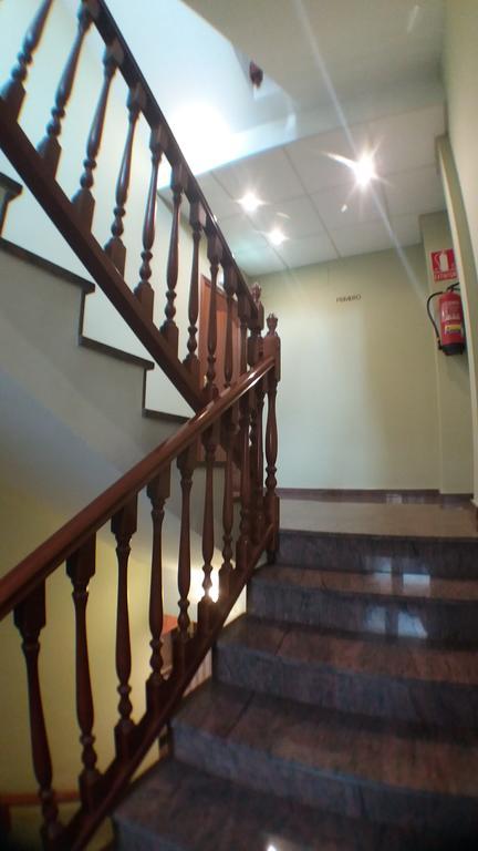 Hostal Venecia II Монсон Экстерьер фото