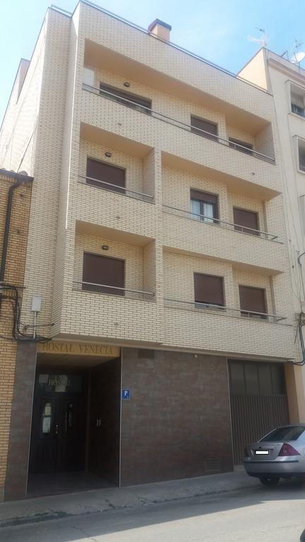 Hostal Venecia II Монсон Экстерьер фото
