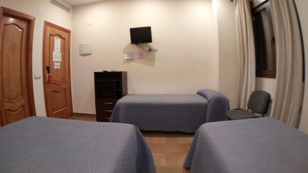 Hostal Venecia II Монсон Экстерьер фото